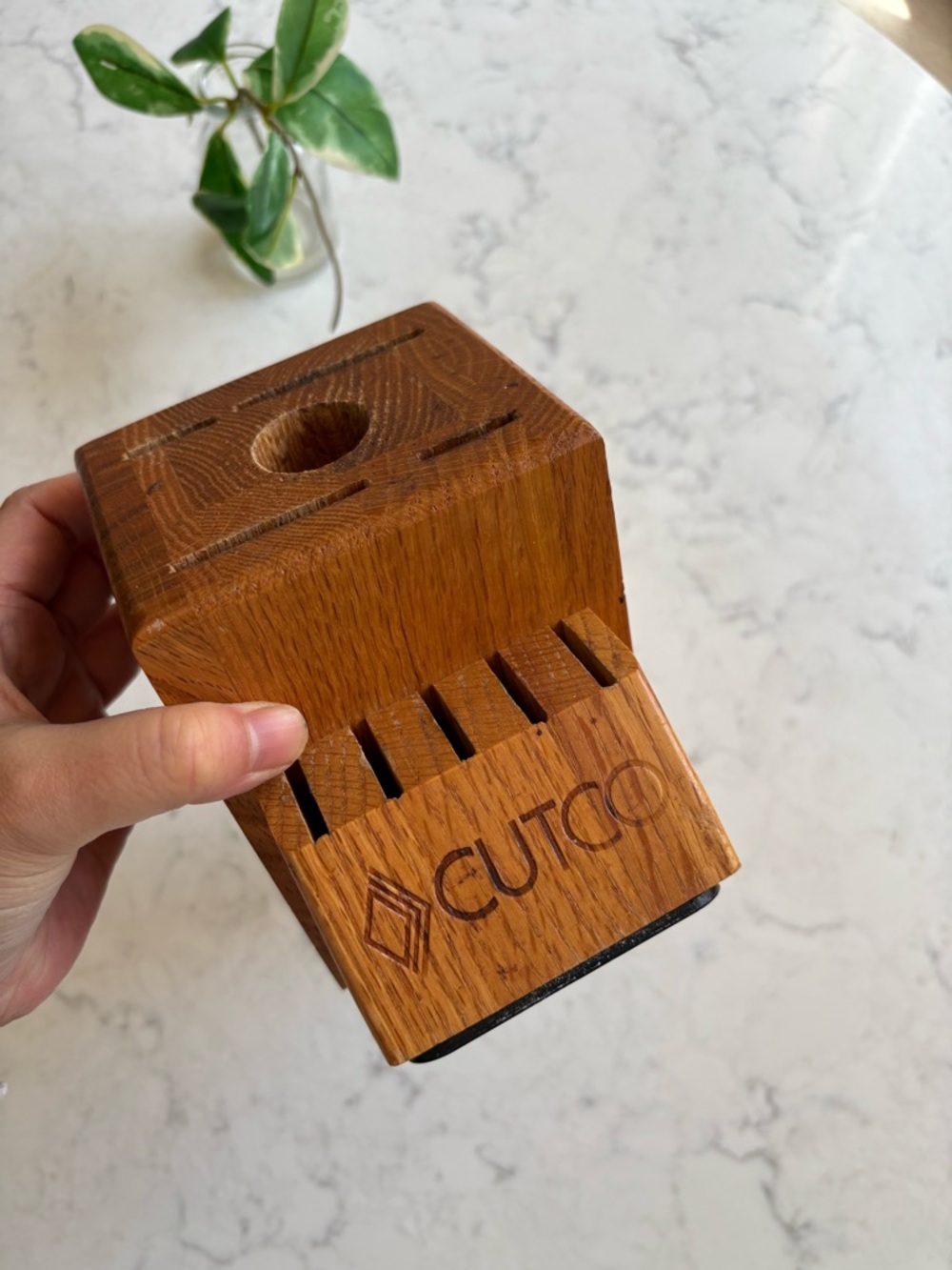 Cutco Oak-Tone Compact Wooden Knife Stand